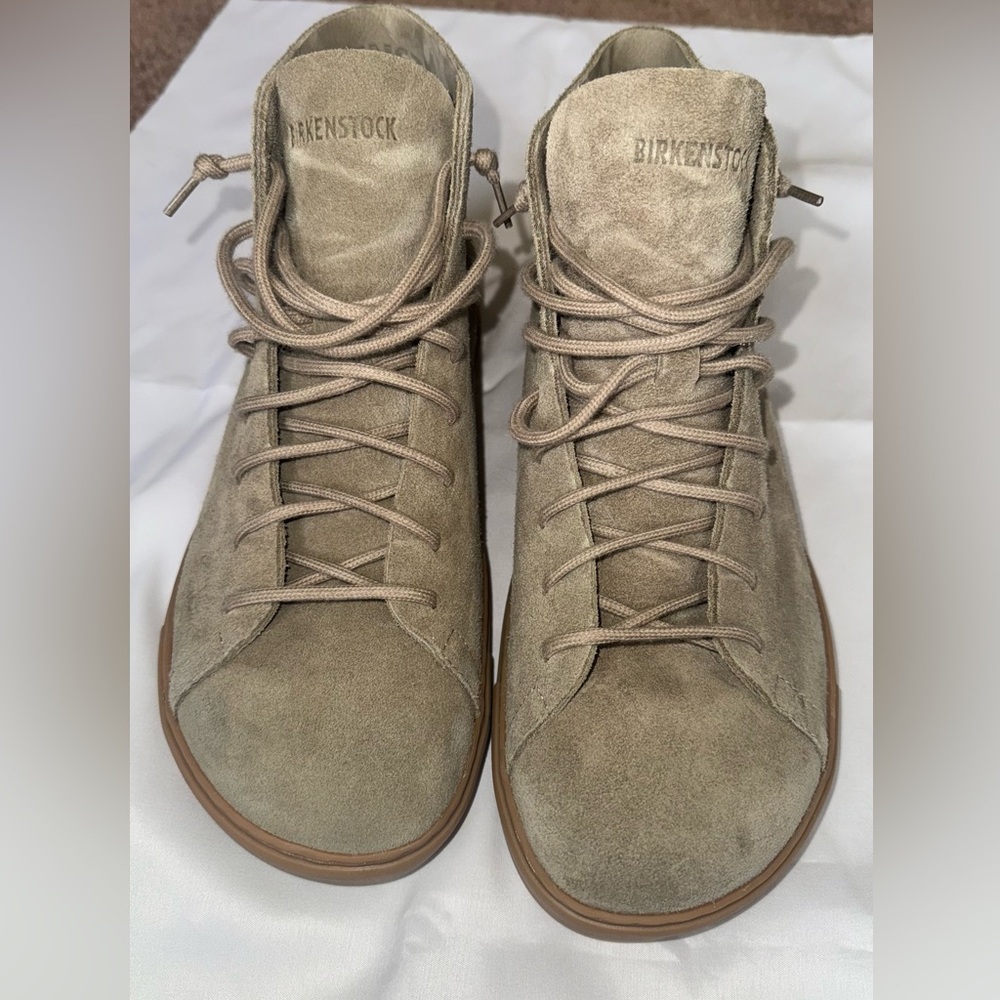 NWOT Birkenstock Men’s Nubuck Leather Bend Mid Decon